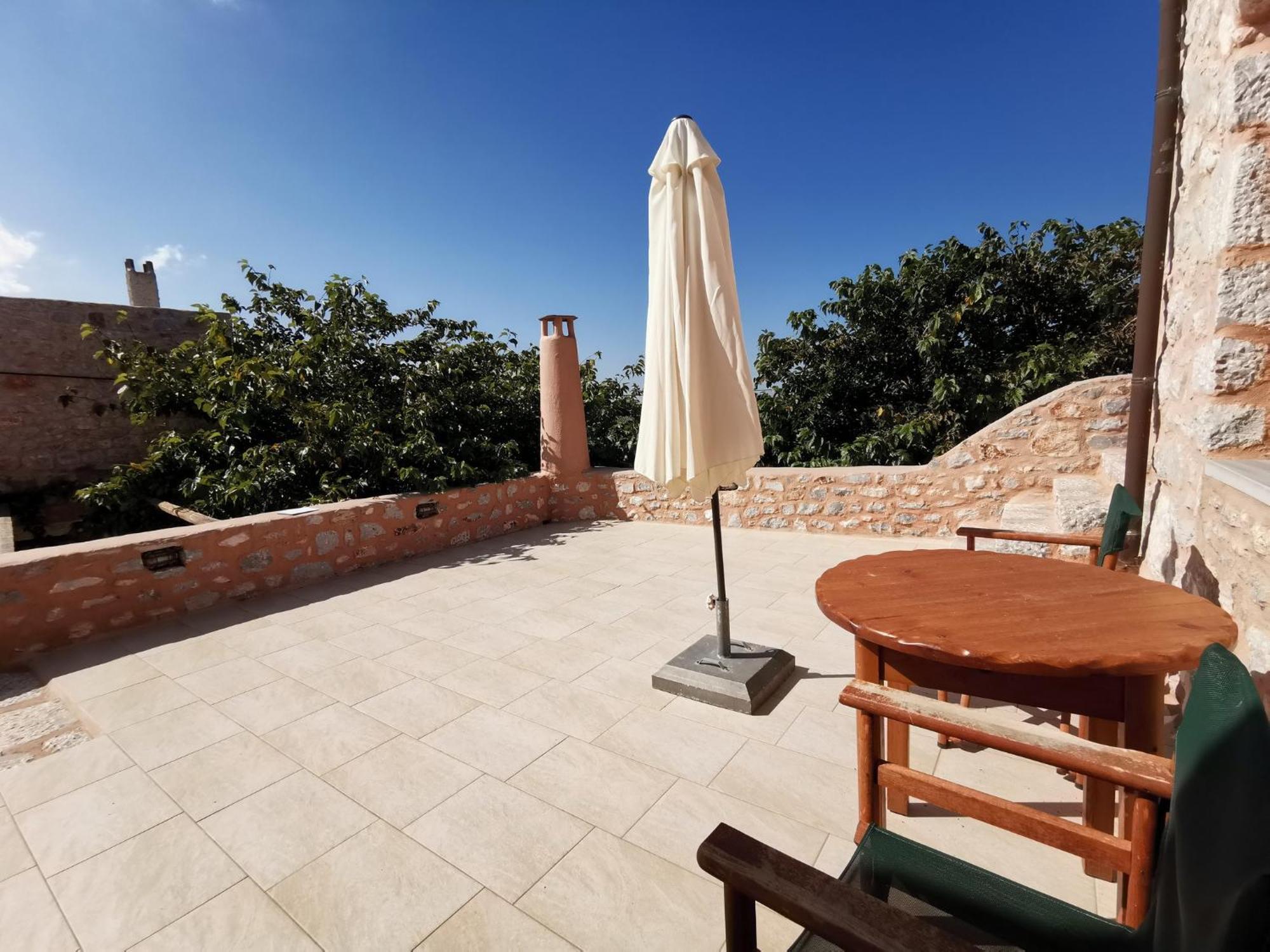 Guesthouse Toxotis Pírgos Dhiroú Bagian luar foto
